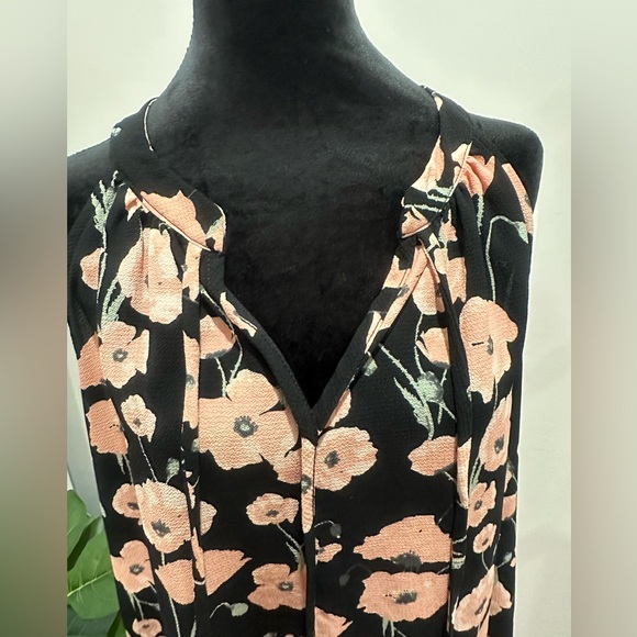 Lemon Tart XXL Floral Halter Blouse Plus Size Tassel Tie Front Black Pink - Picture 3 of 9